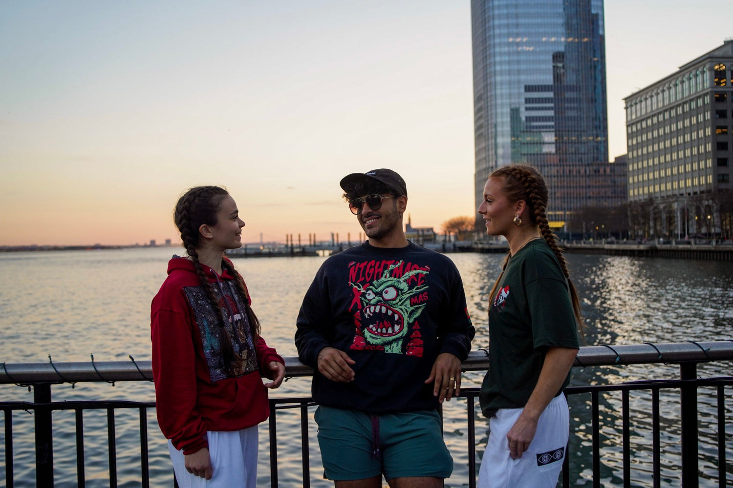 VisuallySpeaks | Spotlight: Alyssa Robinson and Rachel Allen